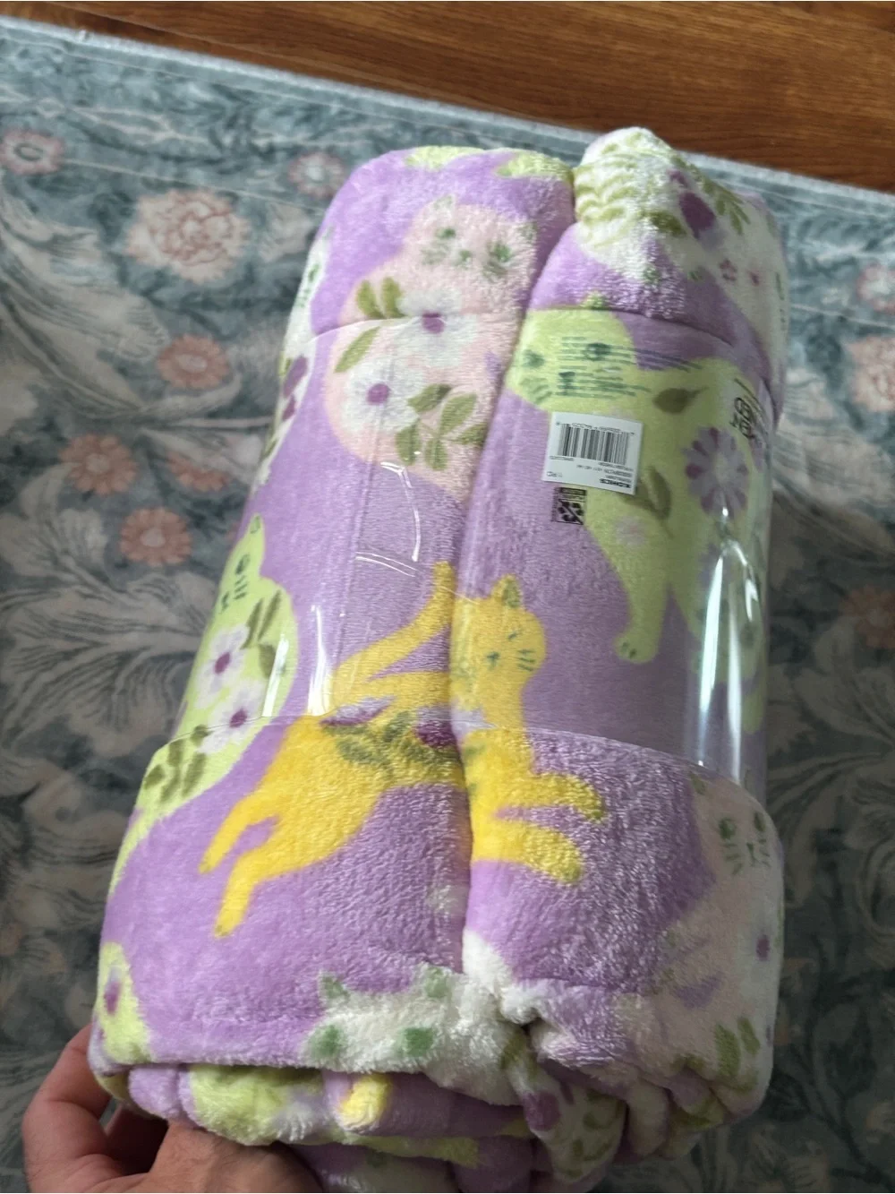 The Big One Plush Throw Blanket - Cats and Floral